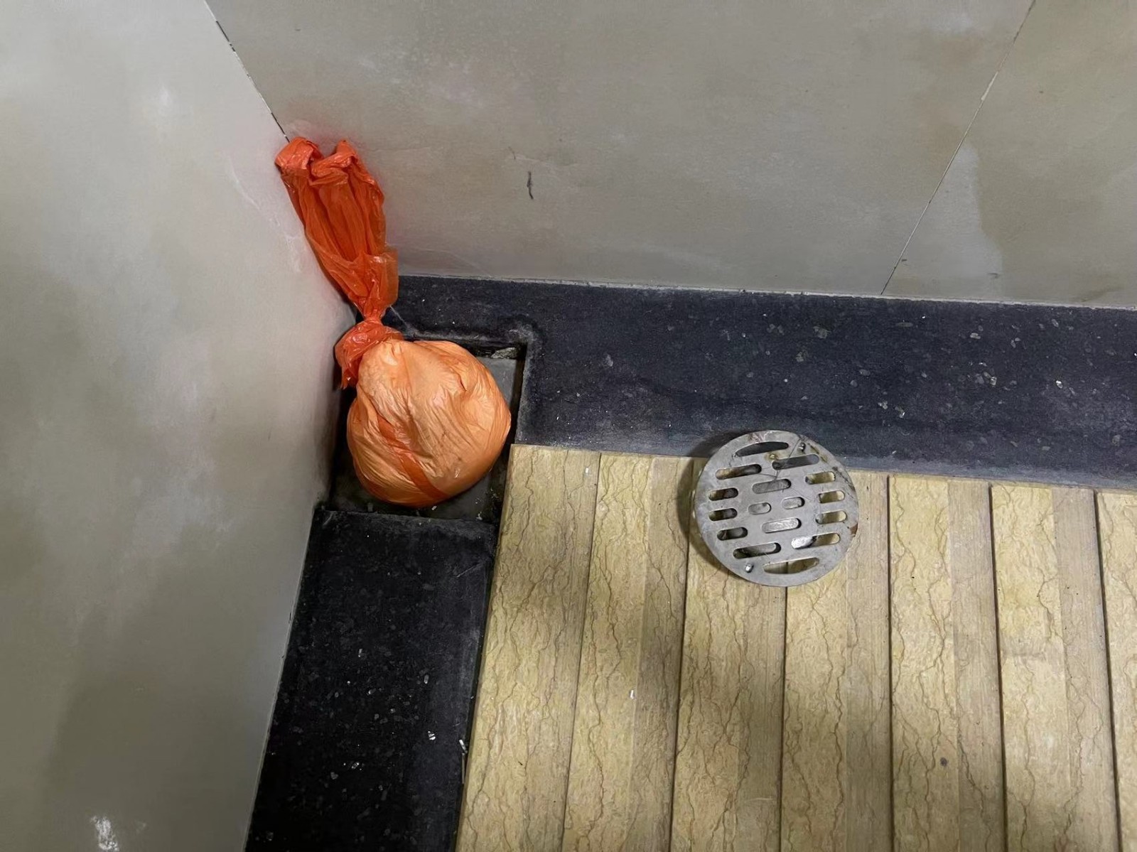 1660098654797801.jpg 1660098654797801.jpg