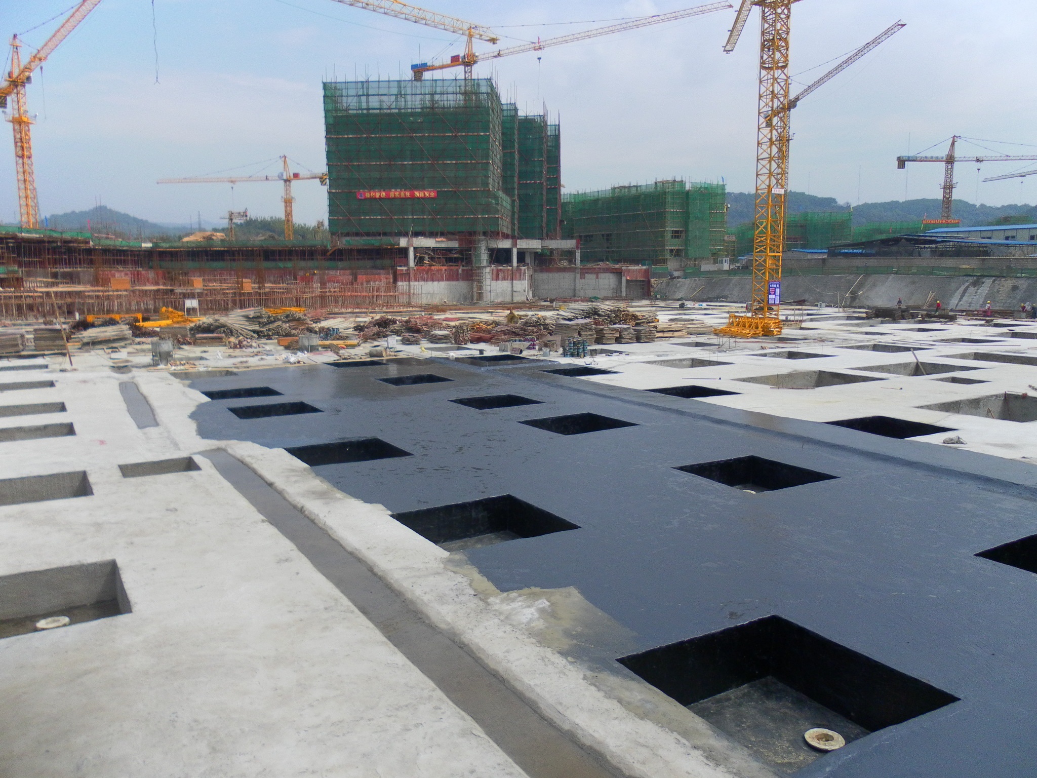 聚氨酯防水涂料对施工基层的要求有哪些